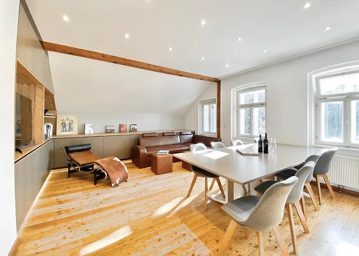 Rosa Wohnen & Office In Traditionell Ausseer Baukultur *